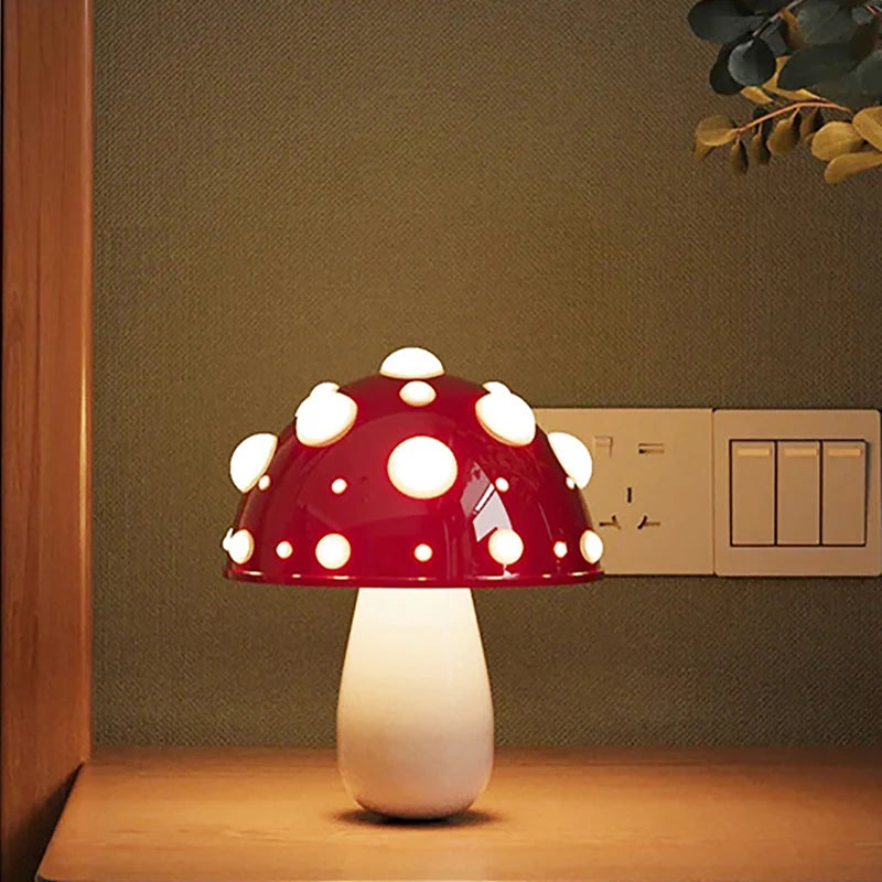 Fly Amanita Mushroom Lamp – Dual-Colour LED Desk Light USB/AC